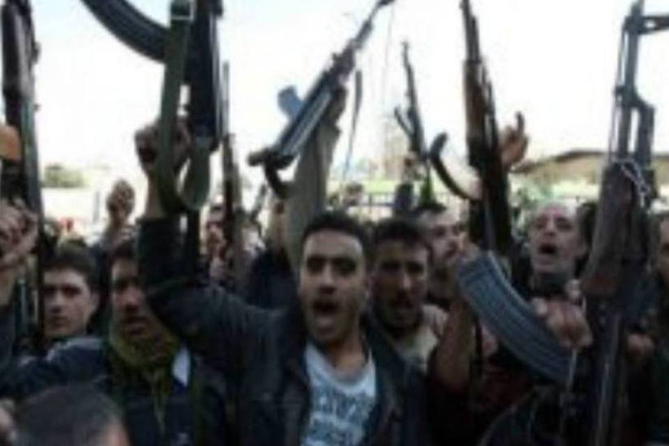 Cruz Vermelha se dirige a Homs para retirar feridos e levar ajuda médica