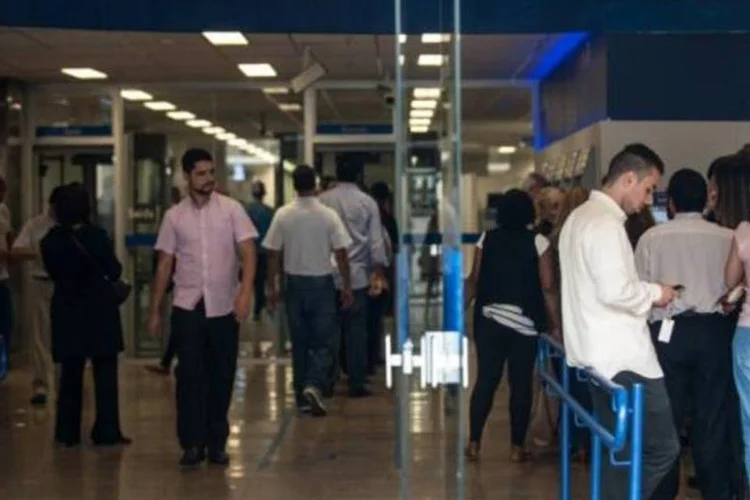 Bancos terão horário especial nos feriados de fim de ano (Arquivo/Agência Brasil)