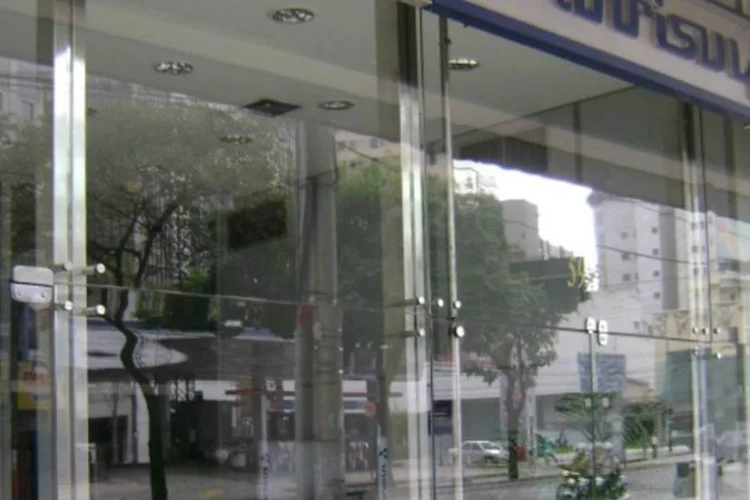 
	Banrisul: Bancos grandes recebem reclama&ccedil;&otilde;es por realizarem d&eacute;bitos sem autoriza&ccedil;&atilde;o
 (Andrevruas/Wikimedia Commons)