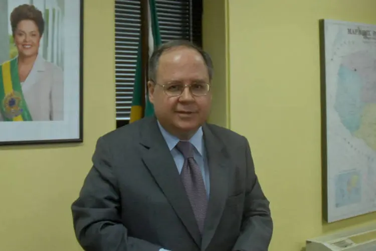 Eduardo dos Santos deve ficar no cargo até a nomeação do embaixador Luiz Alberto Figueiredo, que assumirá o comando do Itamaraty em definitivo (Ivanir Bortot/ABr)