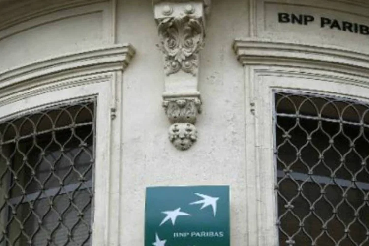 
	Ag&ecirc;ncia do banco BNP Paribas: unidade permanecer&aacute; com sua licen&ccedil;a para operar na Su&iacute;&ccedil;a
 (Arquivo/AFP)