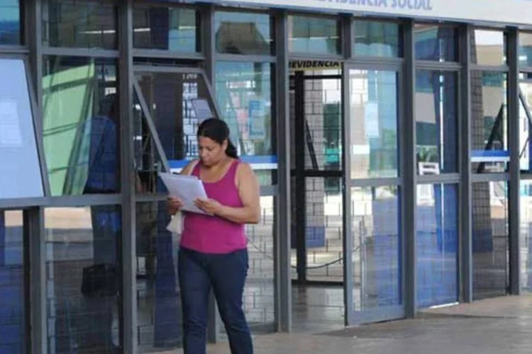 
	Ag&ecirc;ncia da Previd&ecirc;ncia Social: um problema para a Previd&ecirc;ncia &eacute; o crescimento das aposentadorias por invalidez decorrente de acidentes de tr&acirc;nsito
 (Fábio Rodrigues Pozzebom/AGÊNCIA BRASIL)