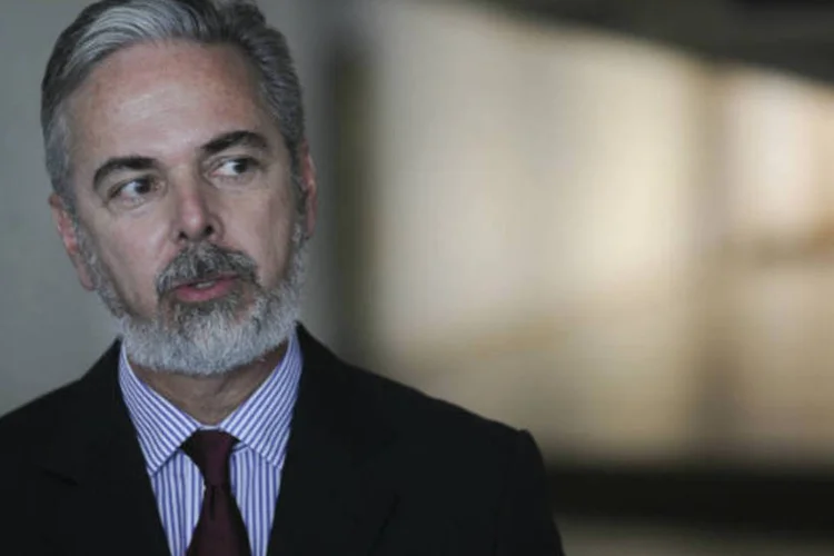 
	Antonio Patriota: ministro diz que a principal preocupa&ccedil;&atilde;o &eacute; com os chamados coiotes &ndash; pessoas que cobram pela travessia de imigrantes
 (Fabio Rodrigues Pozzebom/ABr)