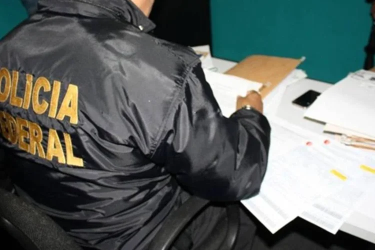 
	Pol&iacute;cia Federal: ex-contadora de doleiro aceitou colaborar com as investiga&ccedil;&otilde;es
 (Divulgação/Polícia Federal)