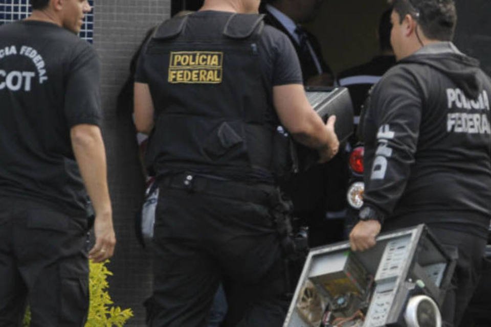 Polícia Federal deflagra nova fase da Operação Acrônimo