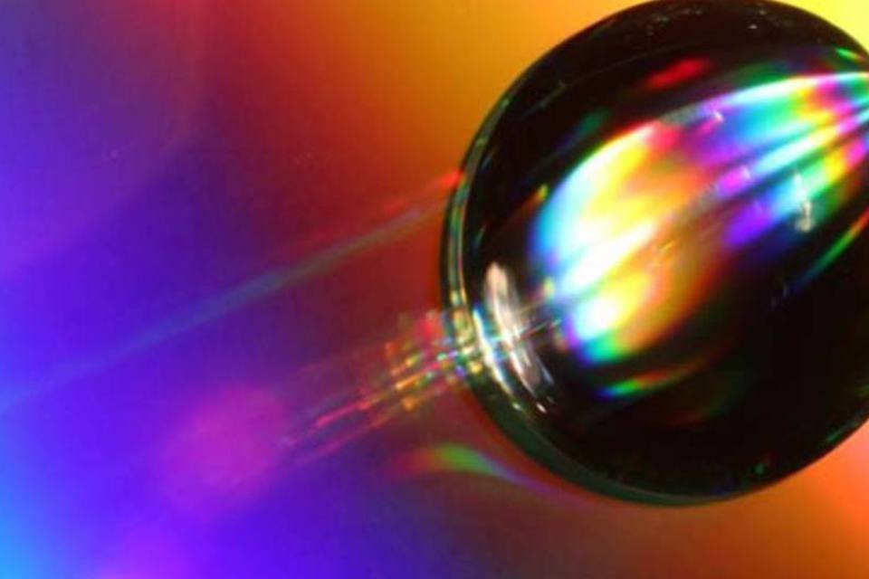 Físicos levitam gota de água em vídeo