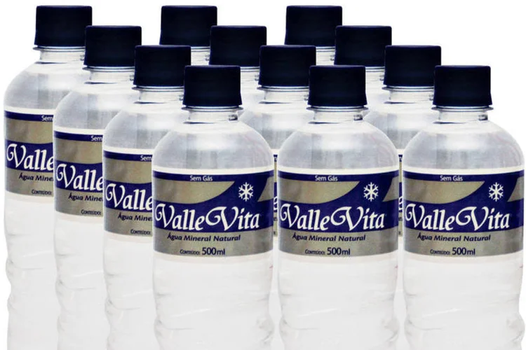 
	&Aacute;gua mineral Valle Vita: a medida foi tomada porque um laudo do Laborat&oacute;rio Central de Sa&uacute;de P&uacute;blica do Estado de Santa Catarina mostrou que havia fungos filamentosos no produto
 (Divulgação)