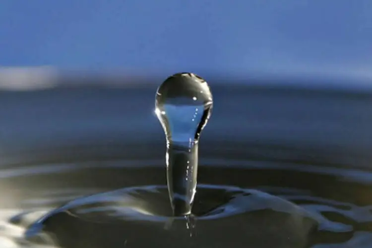 De acordo com os especialistas, caso o consumo continue no ritmo atual, até 2025 mais da metade das nações do planeta sofrerá com a escassez de água (Divulgação)