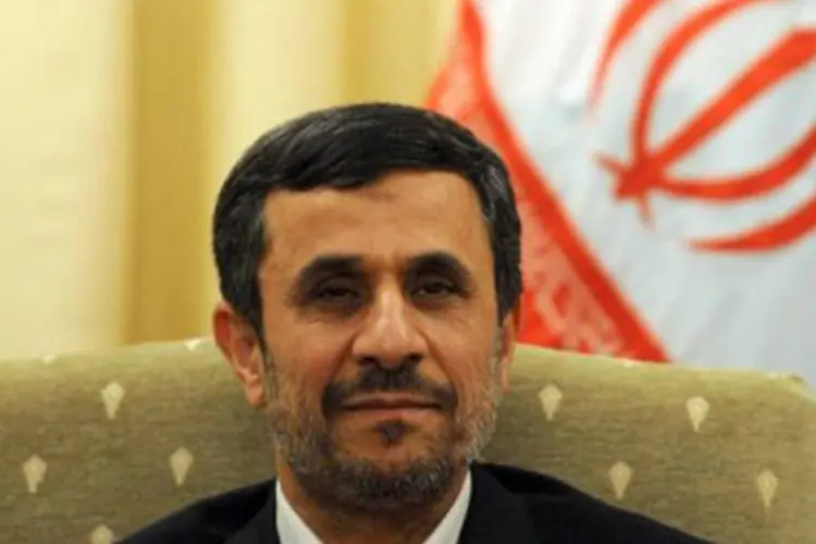 Ahmadinejad afirmou que 'o povo iraniano não dá nenhuma importância às ameaças com bombas, navios e aviões (Aamir Qureshi/AFP)