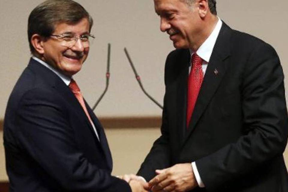 Chanceler será novo premier da Turquia