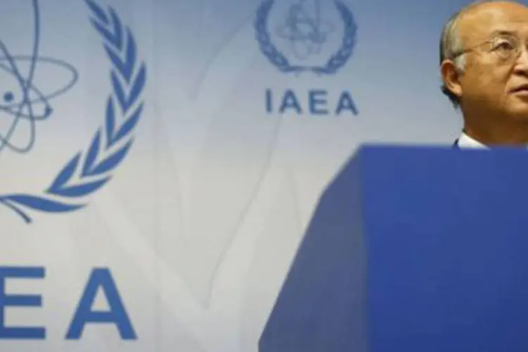 O chefe da AIEA, Yukiya Amano: a AIEA afirmou que a capacidade de enriquecimento na usina de Fordo (centro) se duplicou (©AFP / Alexander Klein)