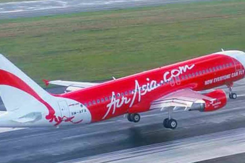 Lucro da AirAsia cai 77,5% no 3º trimestre