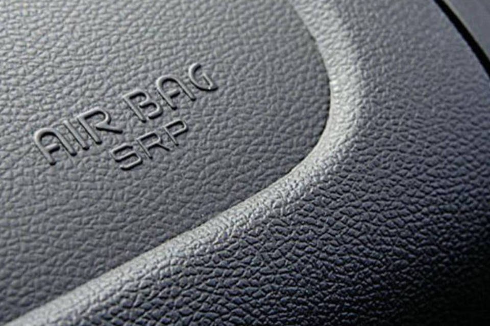 Falha no airbag levará a recall de 3,4 milhões de carros