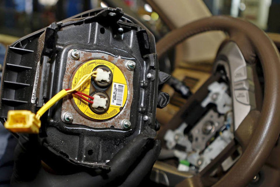 EUA ordenam Takata a consertar outros 35 milhões de airbags