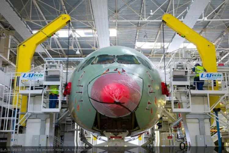 
	Airbus: para o ano de 2016, a Airbus prev&ecirc; a entrega de mais de 650 aeronaves aos clientes
 (Divulgação TAM)