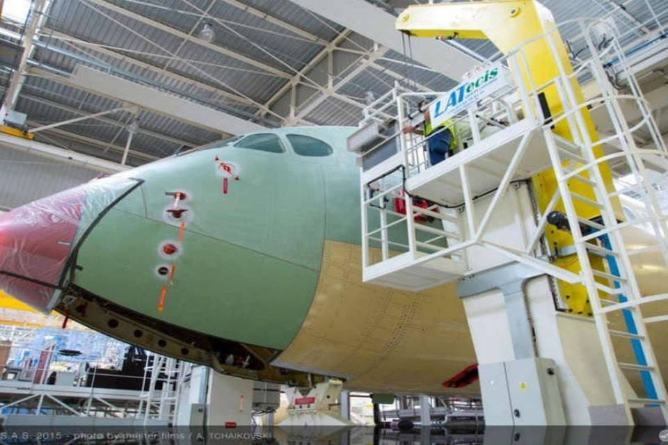 TAM iniciará operação com Airbus A350 XWB em janeiro