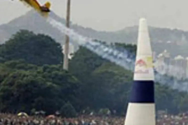 Corrida aérea no Rio: 1 milhão de pessoas (--- [])