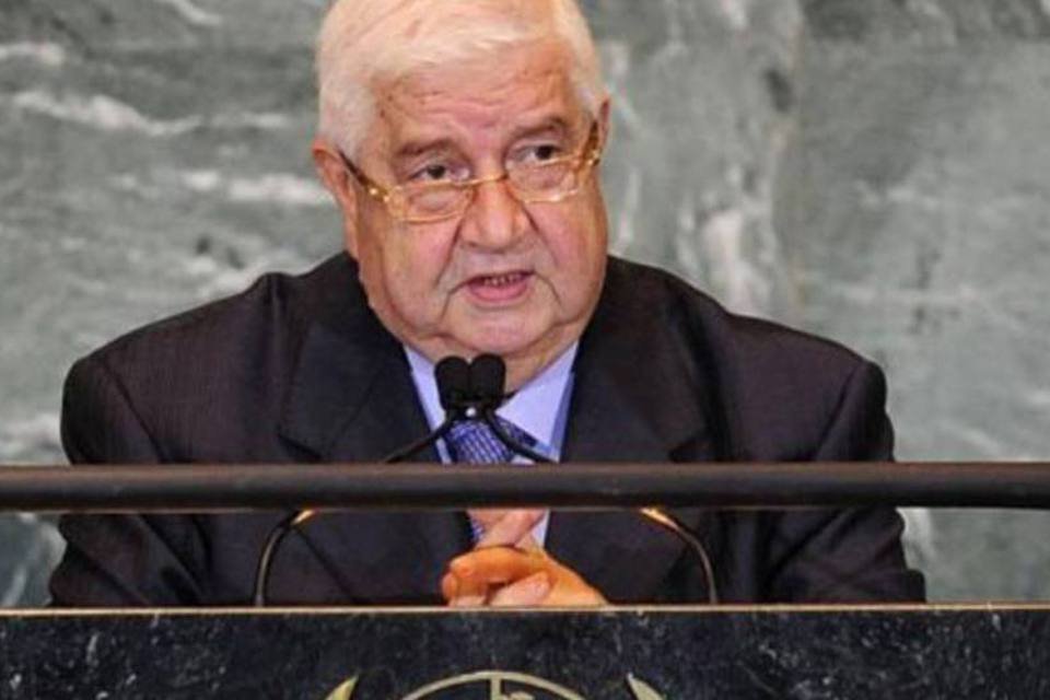 Síria considera suspensão da Liga Árabe um passo perigoso