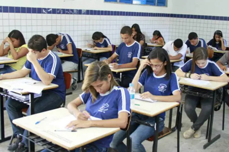 
	Escola: dos 64 pa&iacute;ses analisados, o Brasil ficou atr&aacute;s apenas da Indon&eacute;sia, que tem 1,7 milh&atilde;o de estudantes com baixo desempenho
 (Divulgação/ Valdir Rocha)