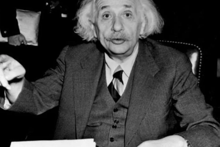
	Albert Einstein: postal est&aacute; datado de 12 de dezembro de 1922
 (GettyImage)