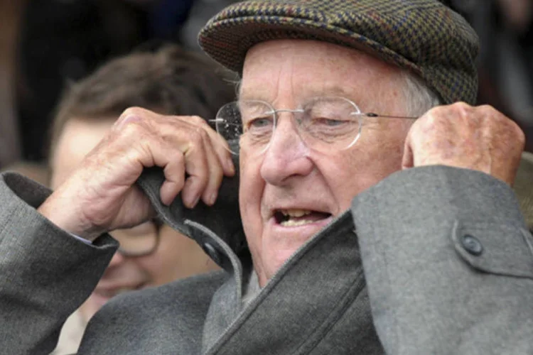 Rei Alberto II, da Bélgica, comparece a evento de inauguração de memorial em Ostend, na Bélgica (Laurent Dubrule/Reuters)