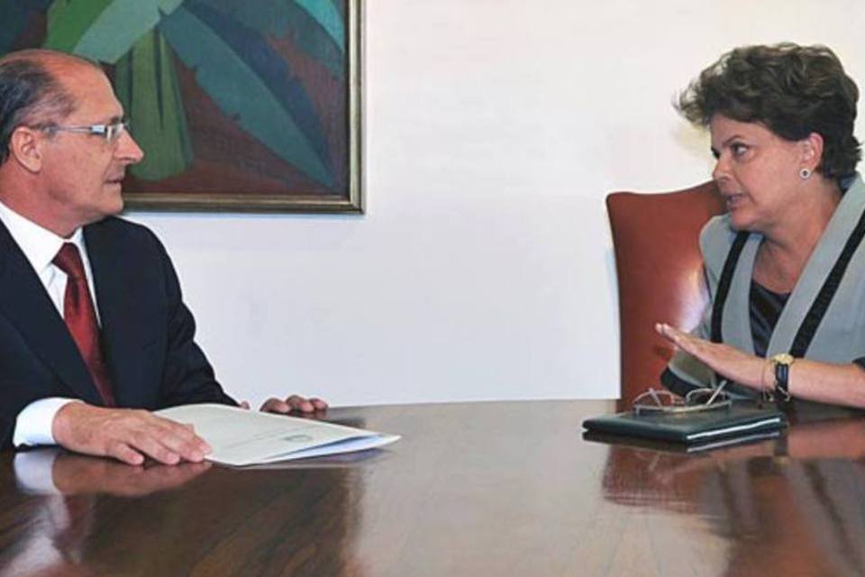 Dilma e Alckmin se reúnem para discutir infraestrutura