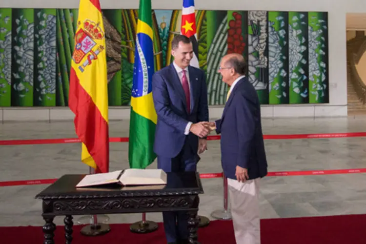 Parceria para o intercâmbio foi assinada durante encontro entre o governador Geraldo Alckmin e o príncipe de Astúrias, Felipe de Bourbon (Divulgação/Governo do Estado de São Paulo)