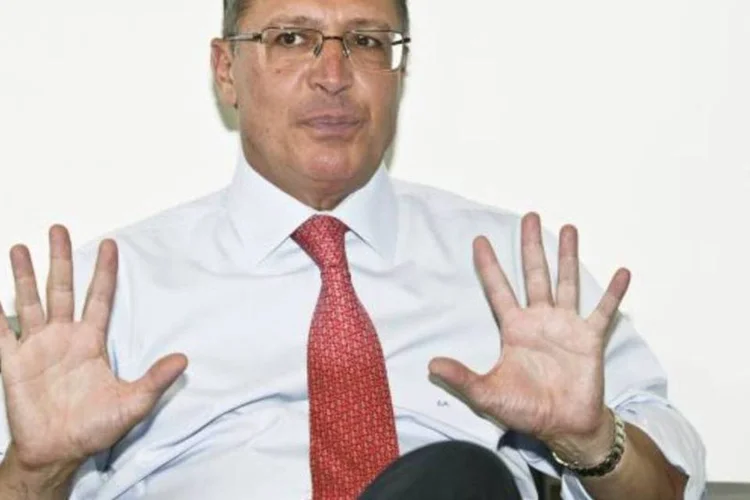 Nos bastidores, aliados de Alckmin, que querem Serra na disputa, estudavam compensações aos pré-candidatos para que abram mão do processo (Mario Rodrigues/Veja SP)