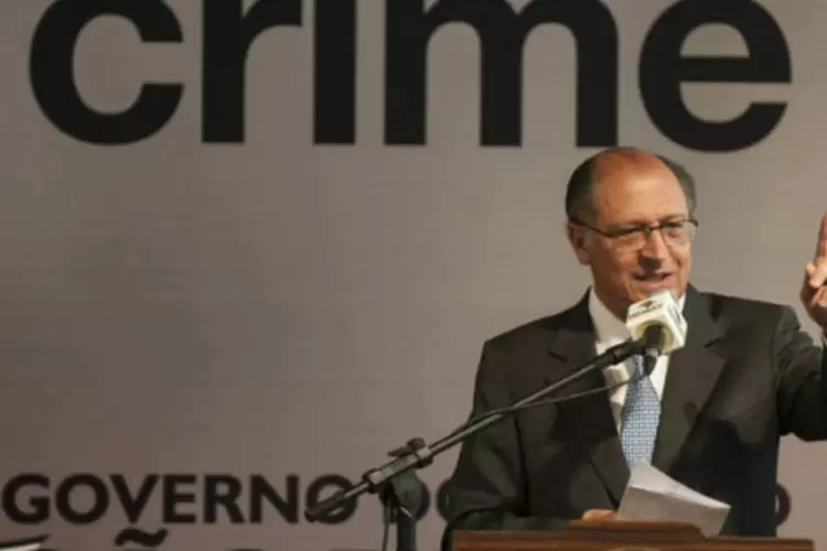 
	O governador de S&atilde;o Paulo Geraldo Alckmin (PSDB): ele reafirmou que n&atilde;o far&aacute; nenhuma altera&ccedil;&atilde;o em sua seguran&ccedil;a pessoal por conta dessas amea&ccedil;as
 (Marcelo Camargo/ABr)