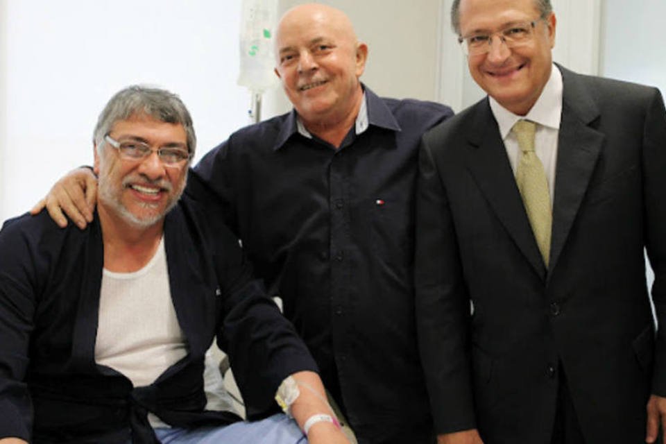 Alckmin se encontra com Lula em hospital de SP