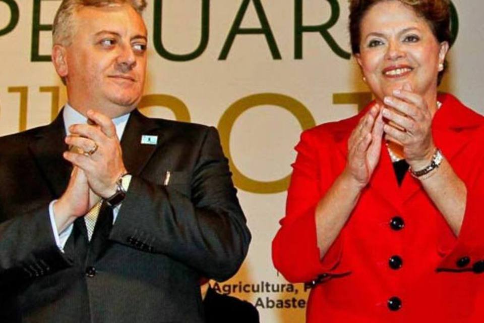 Dilma busca blindagem, mas faz Conselho com cara de mercado