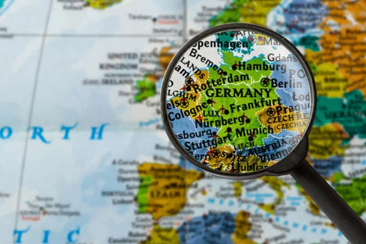 Alemanha: programa tem curso intensivo de alemão nos primeiros meses (Thinkstock/naruedom)