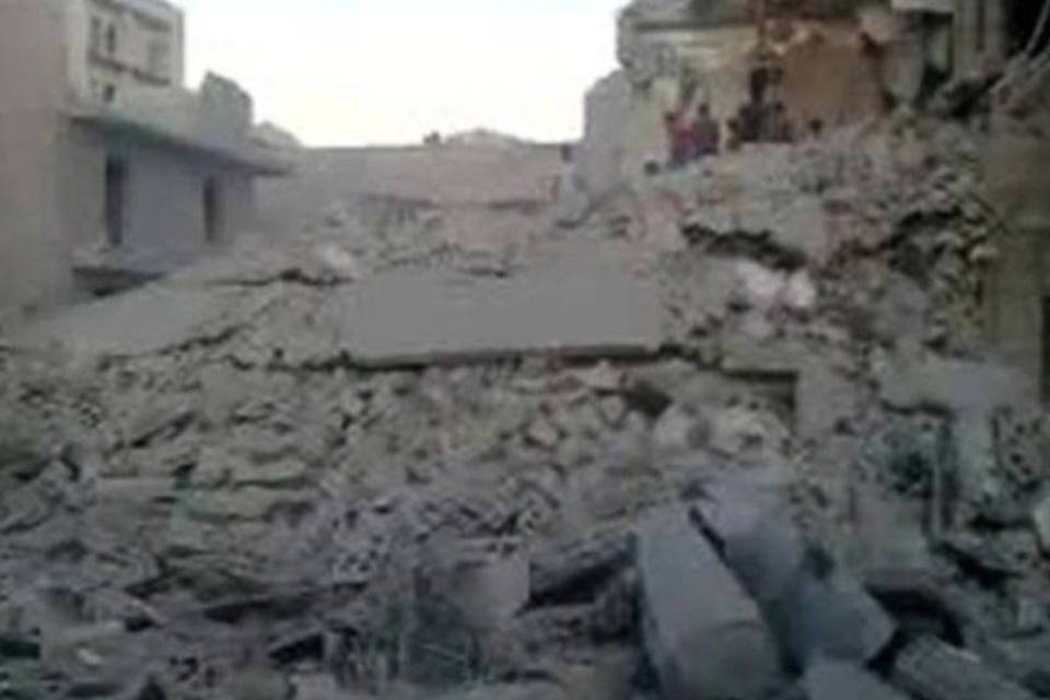 Ataque aéreo mata cinco em Alepo, incluindo três crianças