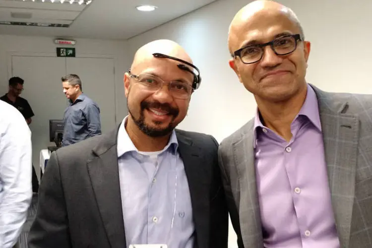 Alessandro Faria: empreendedor brasileiro junto com Satya Nadella, CEO da Microsoft (Acervo pessoal/Alessandro Faria)