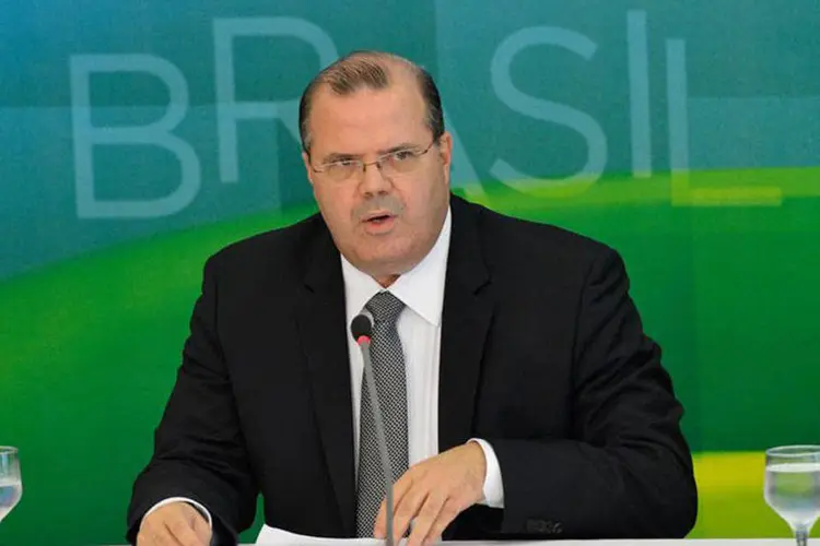 
	Presidente do Banco Central, Alexandre Tombini: ele voltou a reconhecer ainda que a infla&ccedil;&atilde;o tende a mostrar resist&ecirc;ncia no curto prazo
 (Wilson Dias/Agência Brasil)