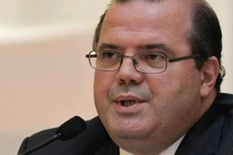 Alexandre Tombini, próximo presidente do Banco Central: controle da inflação (Bazuki Muhammad/REUTERS)