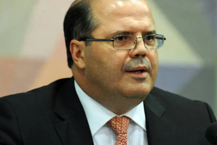 Alexandre Tombini, futuro presidente do BC, não deve aumentar os juros na primeira reunião do Copom de 2011 (Fabio Rodrigues Pozzebom/AGÊNCIA BRASIL)