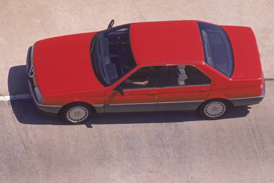 Os carros importados mais marcantes dos anos 90