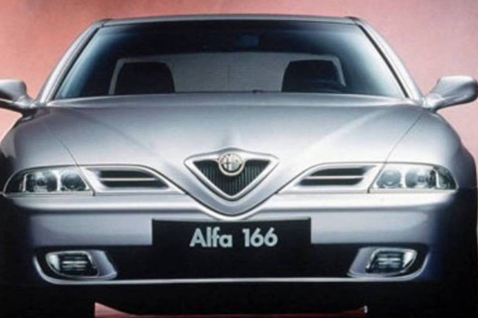 Alfa Romeo comemora 100 anos em Milão