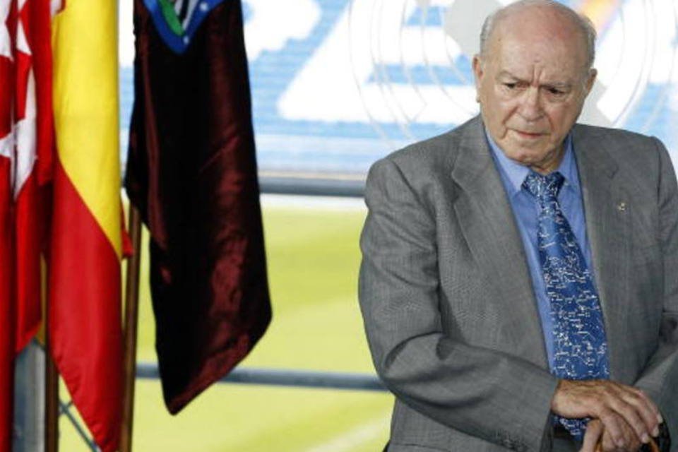 Argentinos querem a Copa para homenagear Di Stéfano