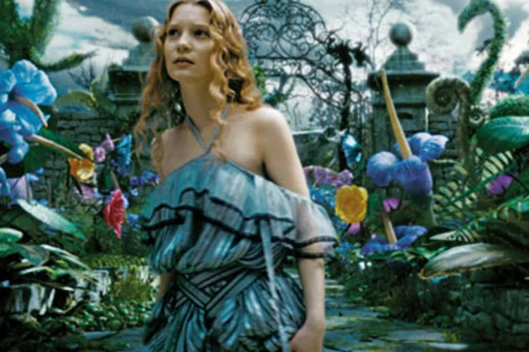 Filme tem elenco com Johnny Depp, Mia Wasikowska e Anne Hathaway (.)