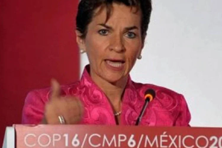 Alice Bárcena, secretária executiva da Cepal: medo que a crise  afete as exportações da América Latina (Cris Bouroncle/AFP)