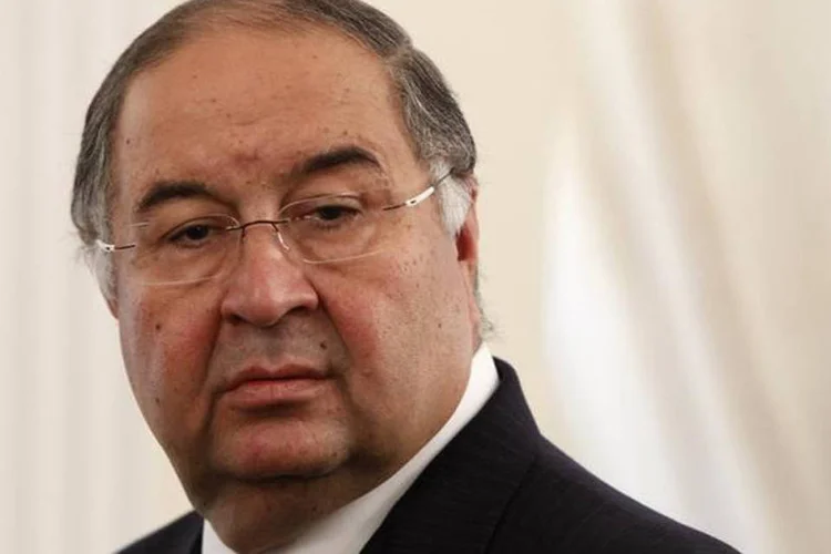 Alisher Usmanov: Putin redobrou seus esforços para incentivar empresários a levar suas posses de volta para casa (Maxim Shemetov/Reuters)