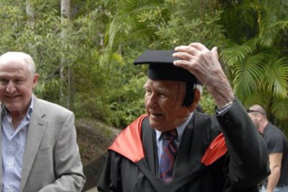 Australiano de 97 anos é o formando mais velho do mundo