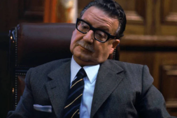 
	Salvador Allende: aplicativo de celular que traz diversas personalidades proferindo o discurso feito pelo ex-presidente chileno
 (Luigi Mamprin)