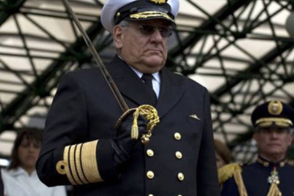 O comandante geral das Forças Militares da Colômbia, almirante Edgar Cely: "quero cumprimentar e agradecer o Exército e a polícia equatorianos"
 (Eitan Abramovich/AFP)