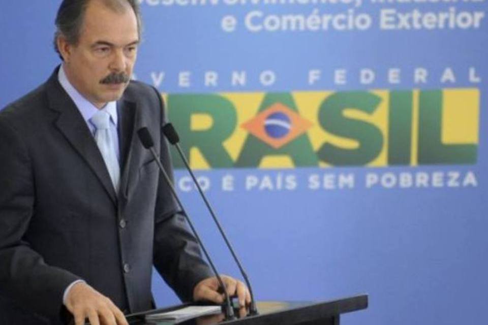 Mercadante disse que o governo quer " mudar a postura do Brasil em relação à inovação tecnológica" (Wilson Dias/ABr)
