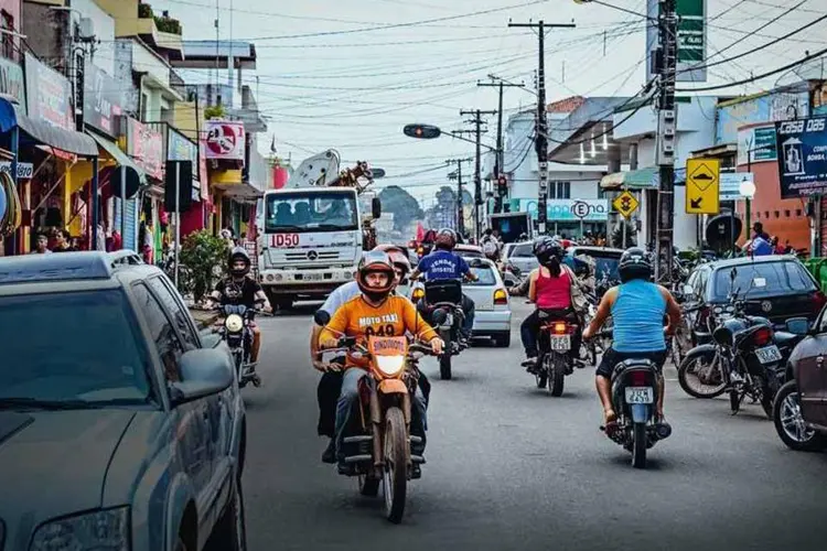 Centro de Altamira, no Pará: consórcios de motos crescem em estados do Norte e do Nordeste (Germano Lüders/EXAME)