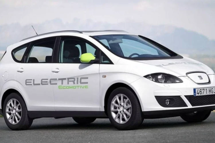 O Altea é um MPV (Multi Platform Vehicle) e conta com um motor elétrico que produz 115 cavalos de potência e 27 mkgf de torque (Divulgação)