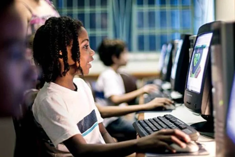 
	Escola: brasileira na lista ajuda na atualiza&ccedil;&atilde;o de professores e diretores
 (Eduardo Monteiro/EXAME.com)